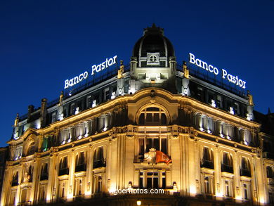 VIGO DE NOCHE