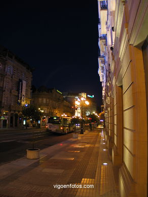 VIGO DE NOCHE