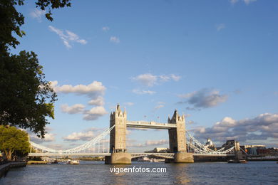 Tower Bridge. 