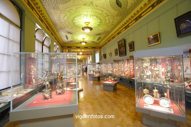 Museo de Arte y Diseo (Victoria and Albert Museum). 