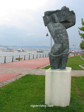 Escultura del paseo 