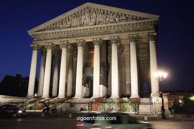 CALLES DE PARÍS, FRANCIA - VISTAS PANORÁMICAS - IMÁGENES DE VIAJES