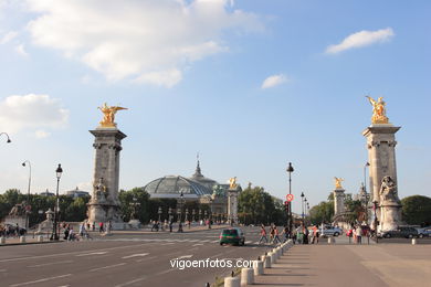 CALLES DE PARÍS, FRANCIA - VISTAS PANORÁMICAS - IMÁGENES DE VIAJES