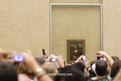 LA GIOCONDA - MONA LISA - LOUVRE - LEONARDO DA VINCI - PARÍS, FRANCIA - MUSEO - MUSEE - IMÁGENES DE VIAJES