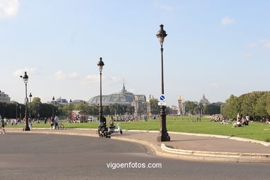 LOS INVÁLIDOS - INVALIDES - PARIS, FRANCIA - IMÁGENES DE VIAJES