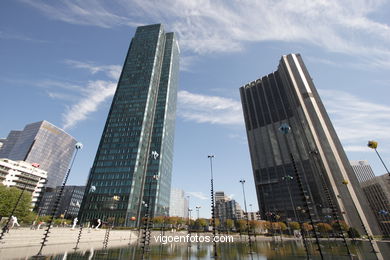 RASCACIELOS - LA DÉFENSE - PARÍS, FRANCIA - IMÁGENES DE VIAJES