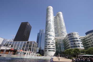 SKYSCRAPERS - LA DÉFENSE - PARIS, FRANCE - IMAGES - PICS & TRAVELS - INFO