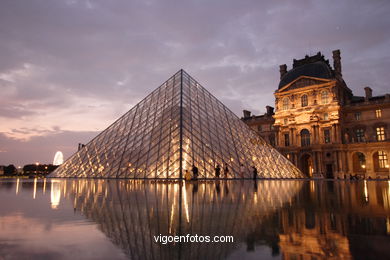 LOUVRE MUSEUM - PARIS, FRANCE - MUSÉE DU LOUVRE -  IMAGES - PICS & TRAVELS - INFO