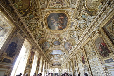 LOUVRE MUSEUM - GALLERIES - PARIS, FRANCE - MUSÉE DU LOUVRE -  IMAGES - PICS & TRAVELS - INFO