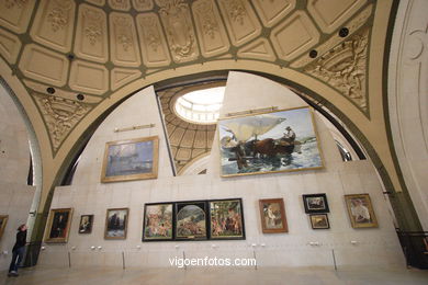 MUSEO D'ORSAY - PARÍS, FRANCIA - MUSÉE ORSAY - IMÁGENES DE VIAJES