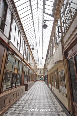 PASSAGES COUVERTS - PARÍS, FRANCIA - IMÁGENES DE VIAJES