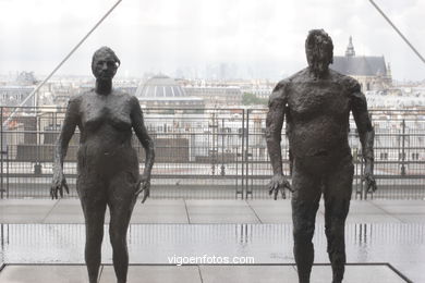 MUSEO POMPIDOU - PARIS, FRANCIA - CENTRO GEORGES POMPIDOU - IMÁGENES DE VIAJES