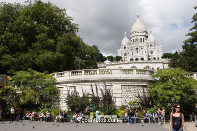 BASILIQUE DU SACRÉ-COEUR - MONTMARTRE - PARIS, FRANCE - IMAGES - PICS & TRAVELS - INFO