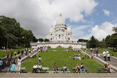 BASILIQUE DU SACRÉ-COEUR - MONTMARTRE - PARIS, FRANCE - IMAGES - PICS & TRAVELS - INFO