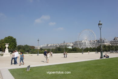 JARDINES TUILERIES - PARIS, FRANCIA - JARDIN DU CARROUSEL - IMÁGENES DE VIAJES