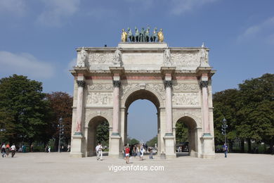 JARDINES TUILERIES - PARIS, FRANCIA - JARDIN DU CARROUSEL - IMÁGENES DE VIAJES