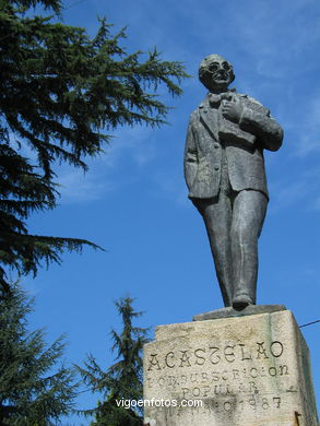 Monumento a Castelao  - Alfonso Vilar Lamelas. (1987)
