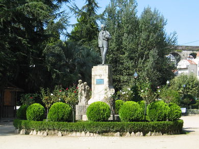 Monumento a Castelao  - Alfonso Vilar Lamelas. (1987)