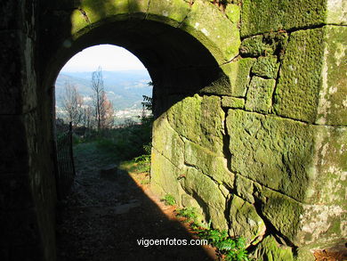 MONTE Y CAPILLA DA PENEDA