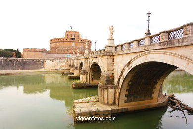 Puente Sant'Angelo. 