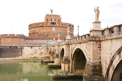 Puente Sant'Angelo. 