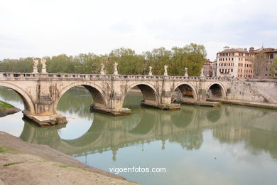 Puente Sant'Angelo. 