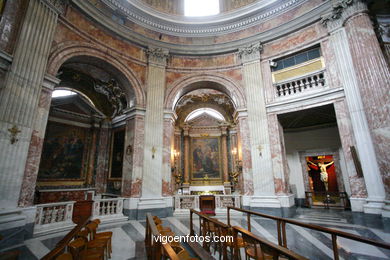 Iglesia de Sant Andrea al Quirinale. 