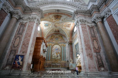 Baslica de Santa Maria degli Angeli e dei Martiri. 