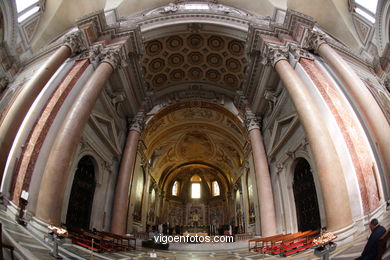 Baslica de Santa Maria degli Angeli e dei Martiri. 