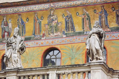 Iglesia Santa Maria in Trastevere. 