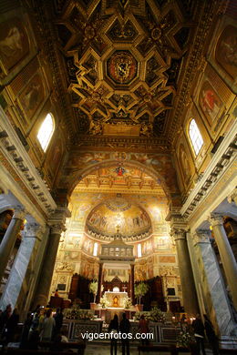 Iglesia Santa Maria in Trastevere. 