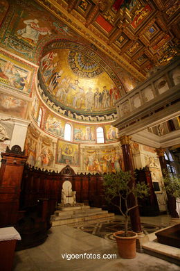 Iglesia Santa Maria in Trastevere. 