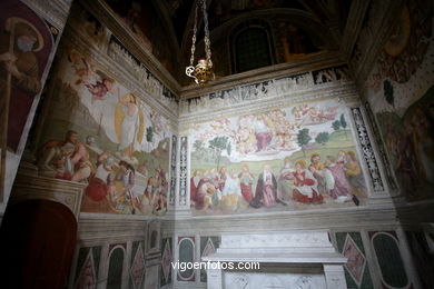 Iglesia Trinit dei Monti. 