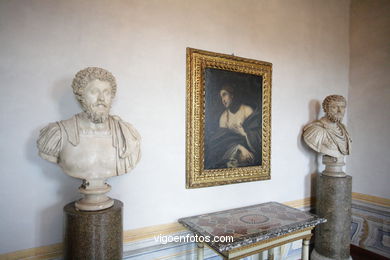 Museos Capitolinos (Capitolini). 