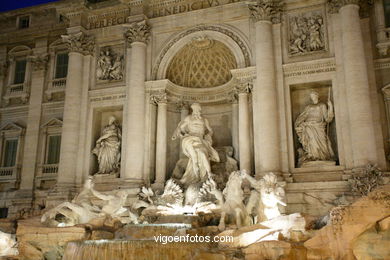 Fontana de Trevi. 