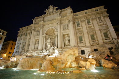 Fontana de Trevi. 