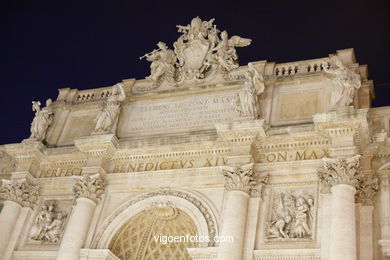 Fontana de Trevi. 