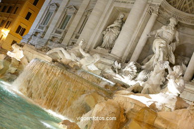 Fontana de Trevi. 