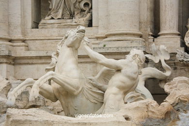 Fontana de Trevi. 