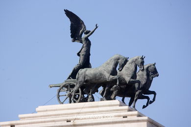 Piazza Venezia - M. Victorio Emanuele II. 