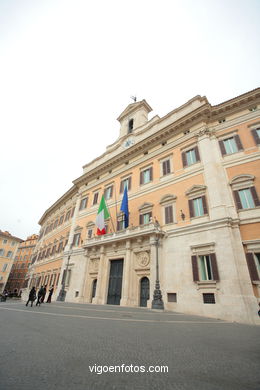 Piazza Montecitorio. 