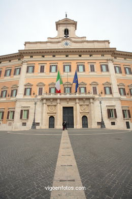 Piazza Montecitorio. 