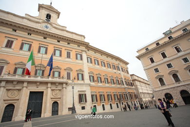 Piazza Montecitorio. 