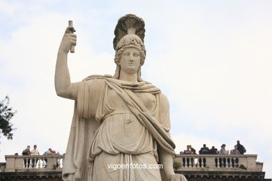 Piazza Popolo. 