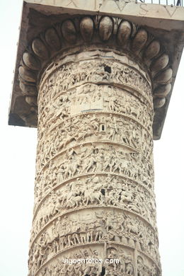 Columna Marco Aurelio ( 180 d.C.). 