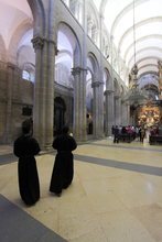 INTERIOR DE LA CATEDRAL DE SANTIAGO DE COMPOSTELA