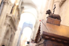 INTERIOR DE LA CATEDRAL DE SANTIAGO DE COMPOSTELA