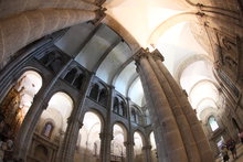 INTERIOR DE LA CATEDRAL DE SANTIAGO DE COMPOSTELA