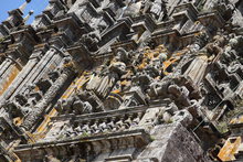 FACHADA DEL OBRADOIRO. DETALLES - CATEDRAL DE SANTIAGO DE COMPOSTELA