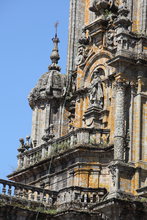 FACHADA DEL OBRADOIRO. DETALLES - CATEDRAL DE SANTIAGO DE COMPOSTELA